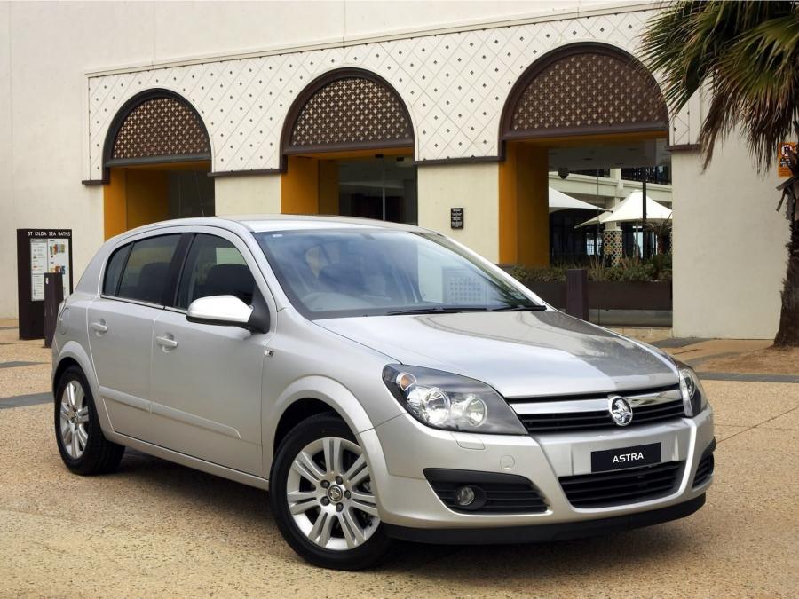  Holden Astra 1.9 CDTi 2006 года  (фото 17 из 36)